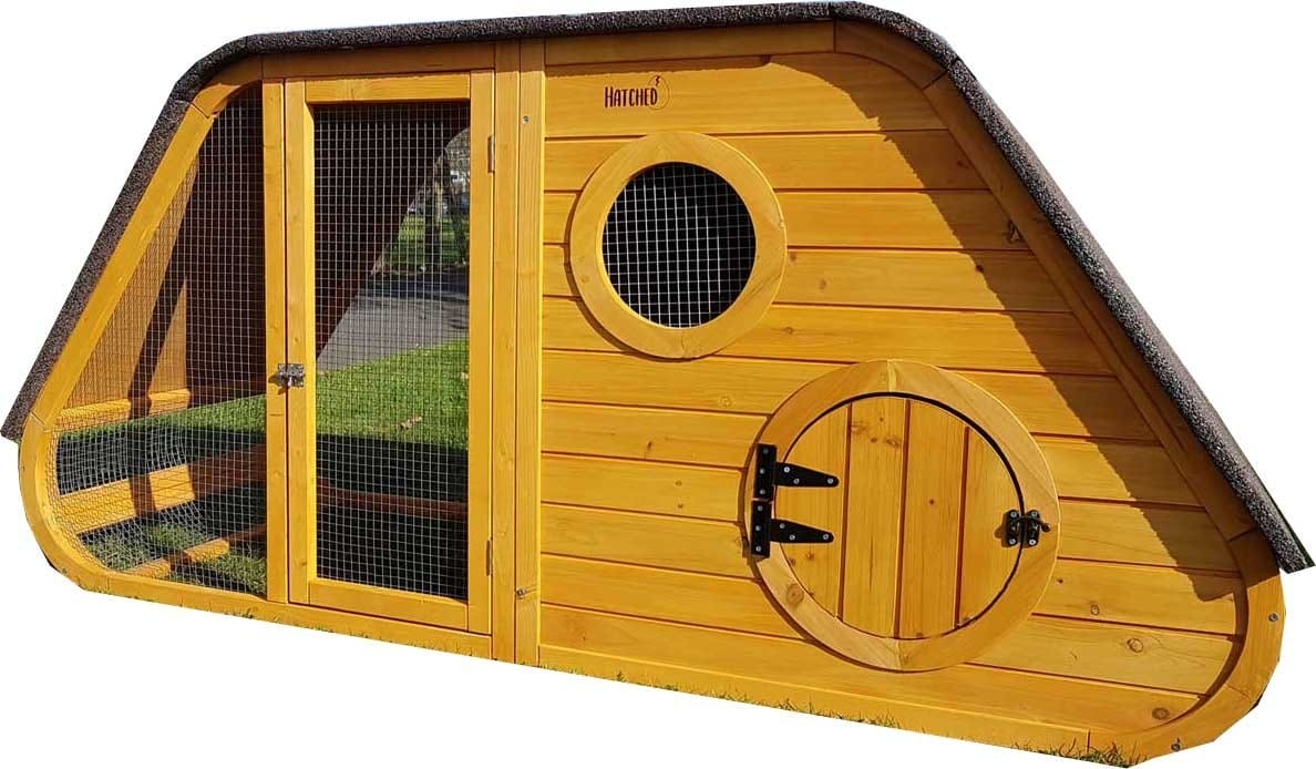 Noah's Arc Hutch