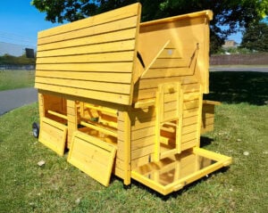 portable Nelly Air Chicken House