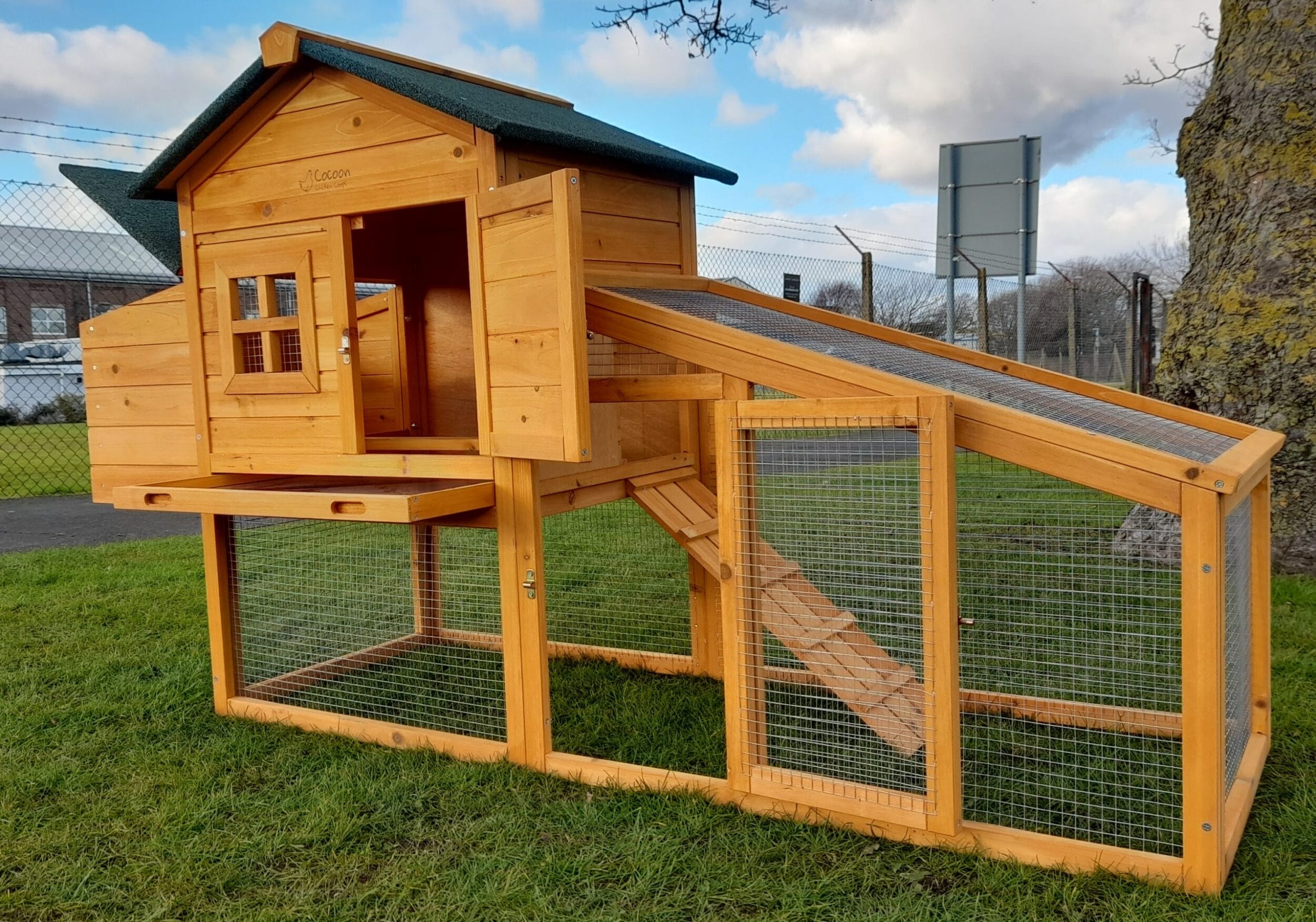 Cocoon rabbit hutch outlet