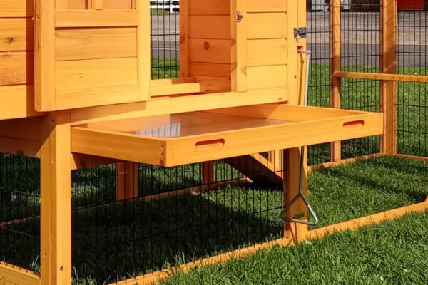 Removable Pull-Out Tray for Chicken Coops - 66x67