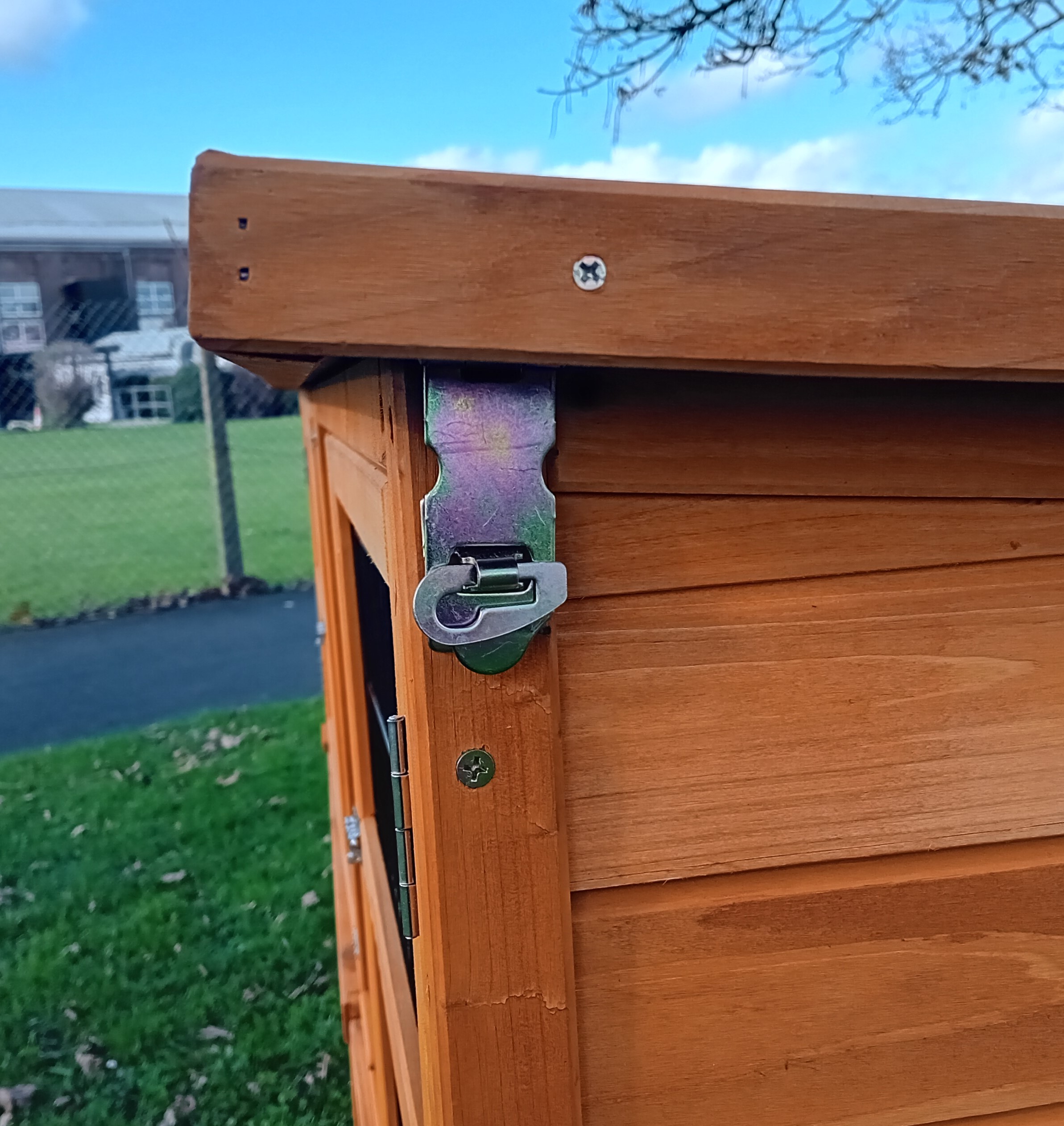 THUMPER DELUXE XL Rabbit Hutch – Welfare Standard Approved - Image 3